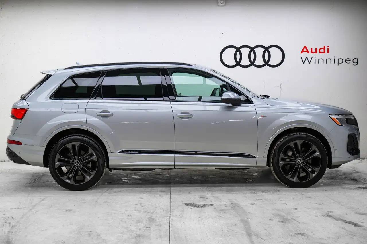 Audi Q7 снимка Audi Q7