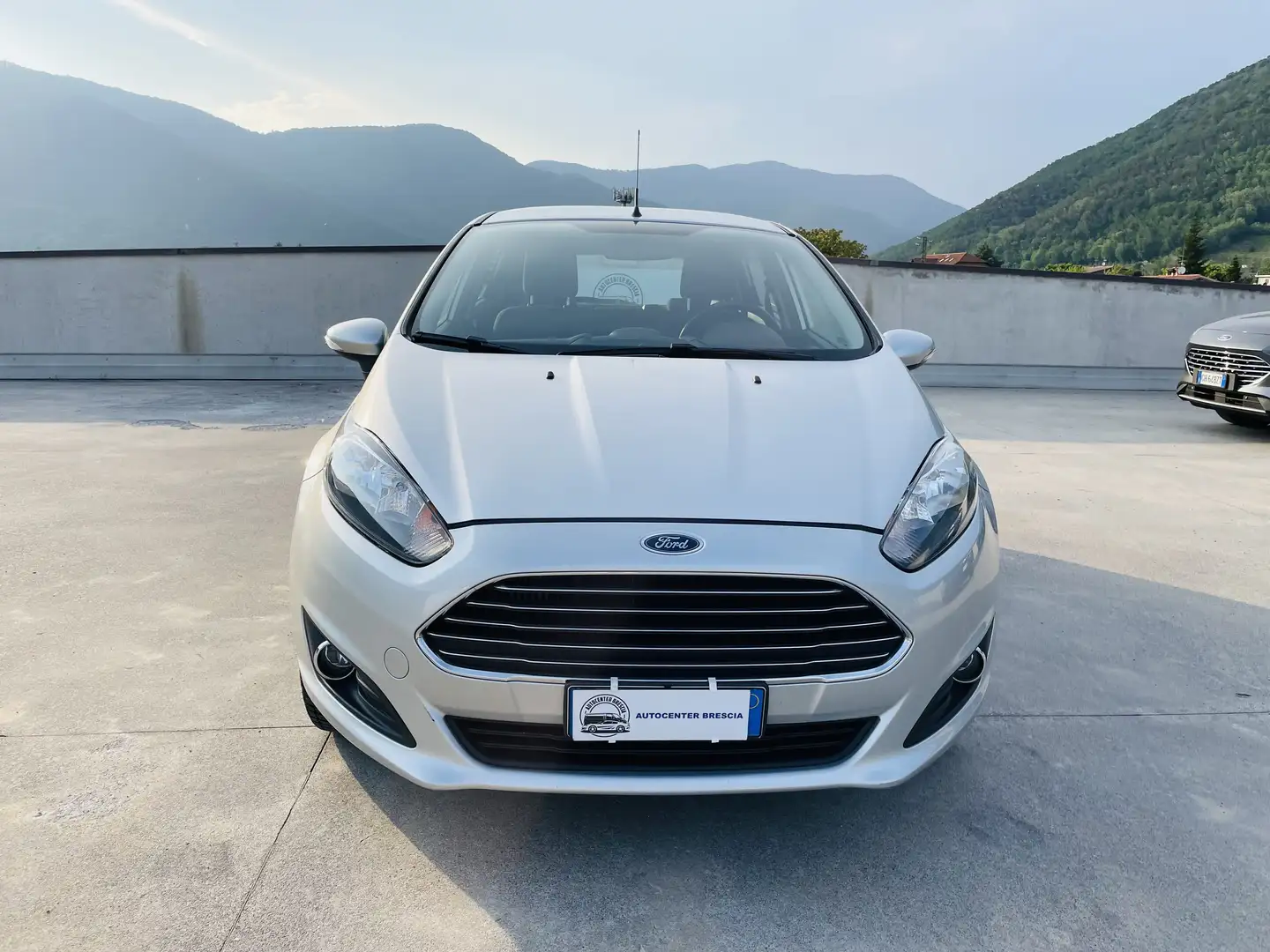 Ford Fiesta 5p 1.5 tdci ST-line 75cv Grijs - 2