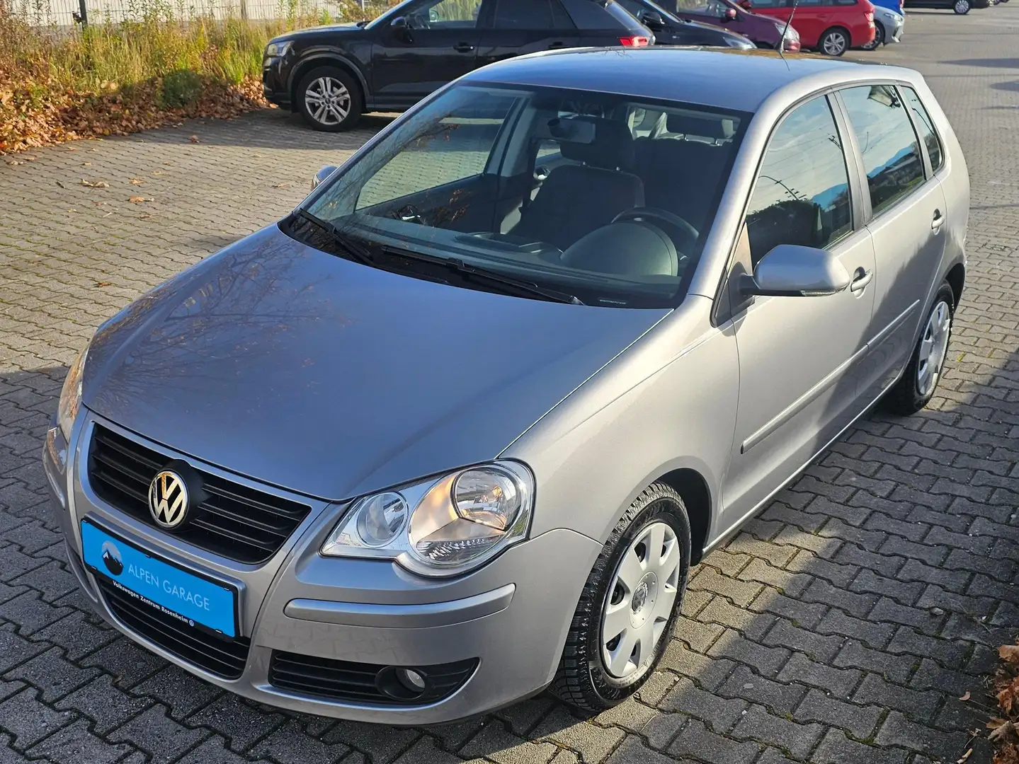 Volkswagen Polo Polo*IV*5-Türer*1.2*Comfortline*1.Hand*Klima* Silber - 2