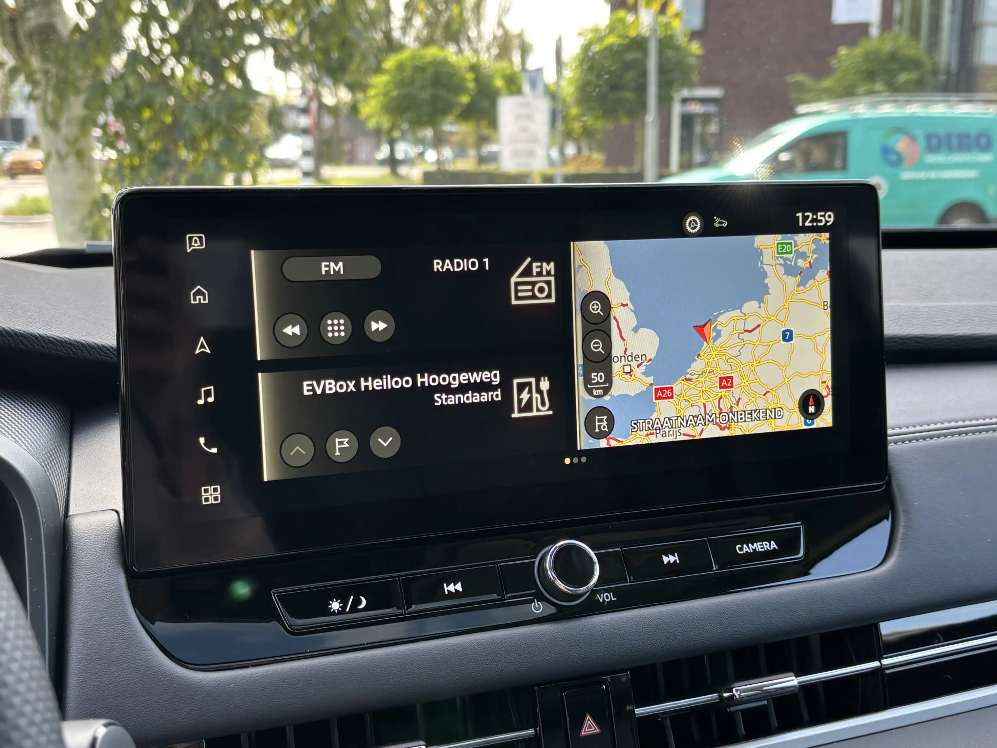 Mitsubishi Outlander 2.4 PHEV Instyle — photo 30