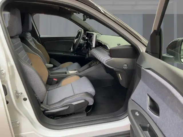 Renault R 5 view 8