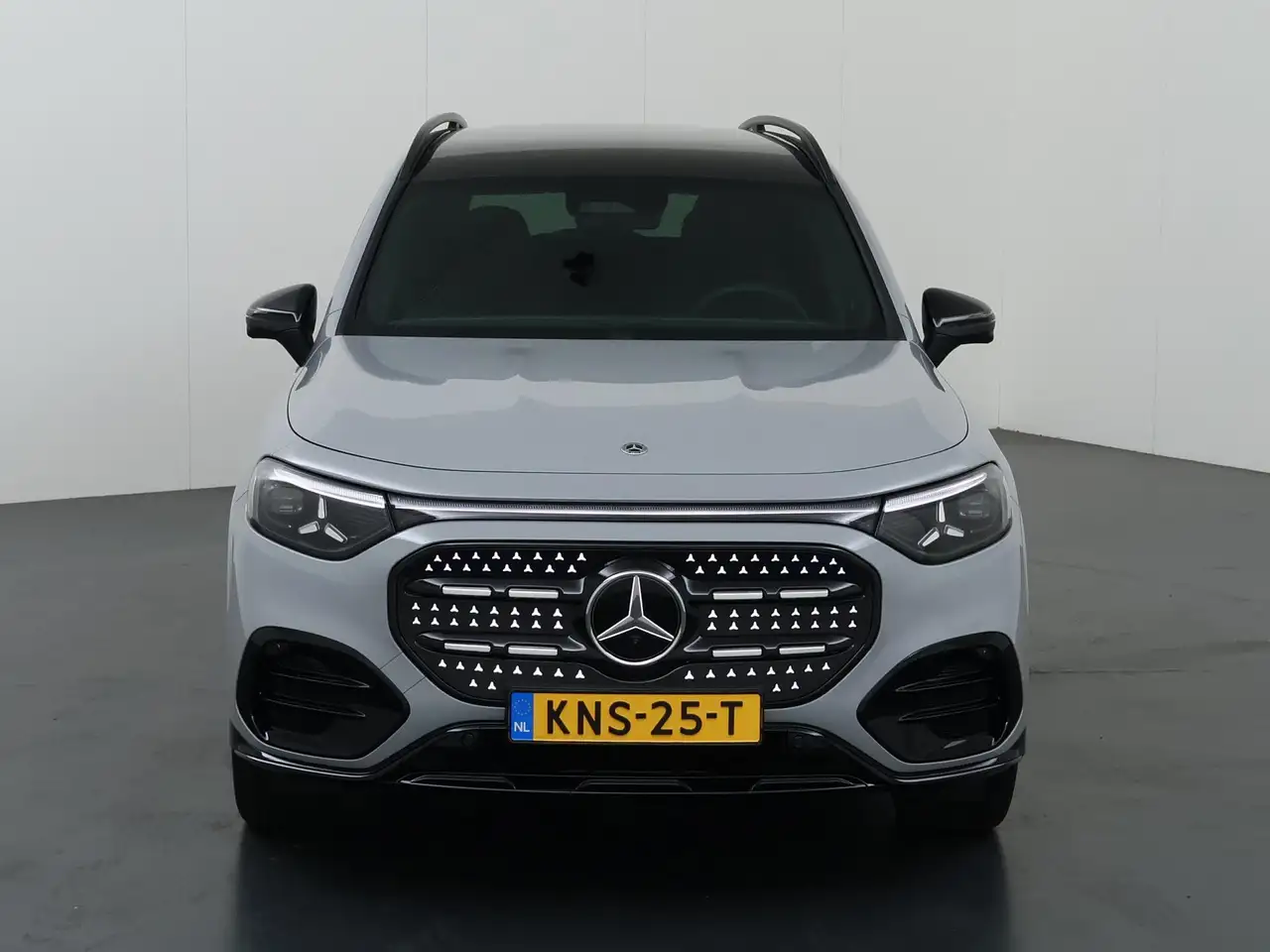 Mercedes-Benz GLB 2026