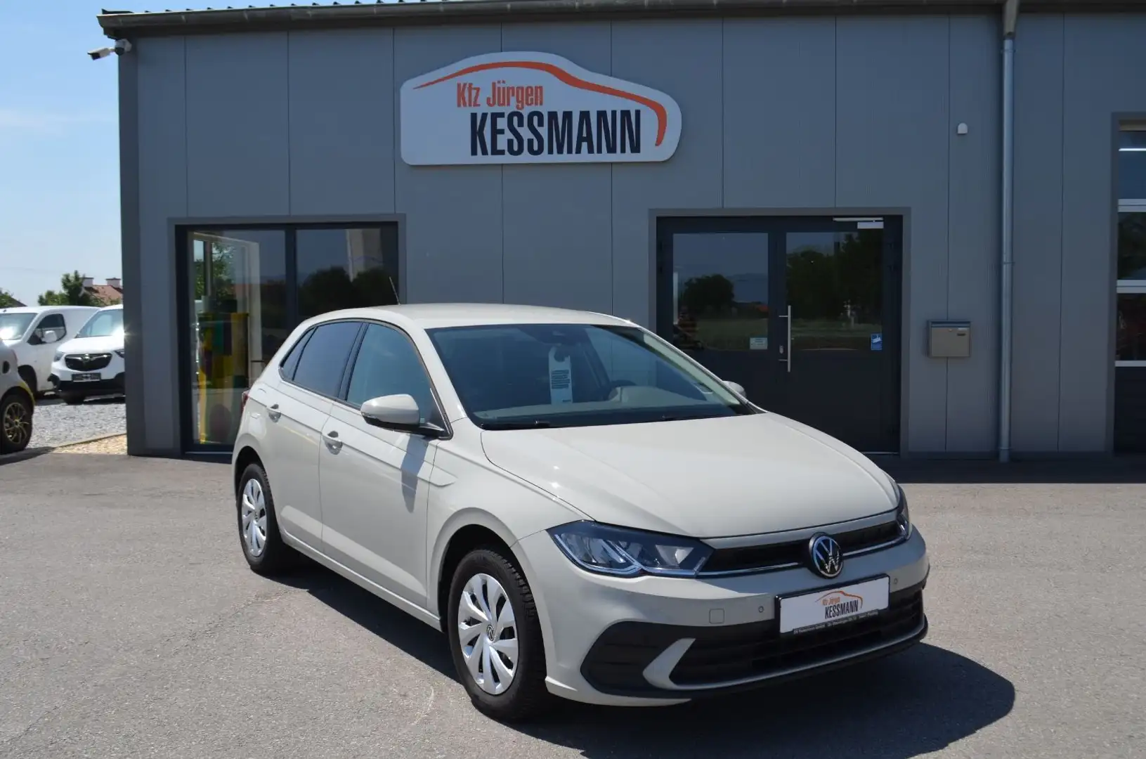 Volkswagen Polo Life DSG IQ.Drive Paket LED Virtual Sitzhzg Gris - 1