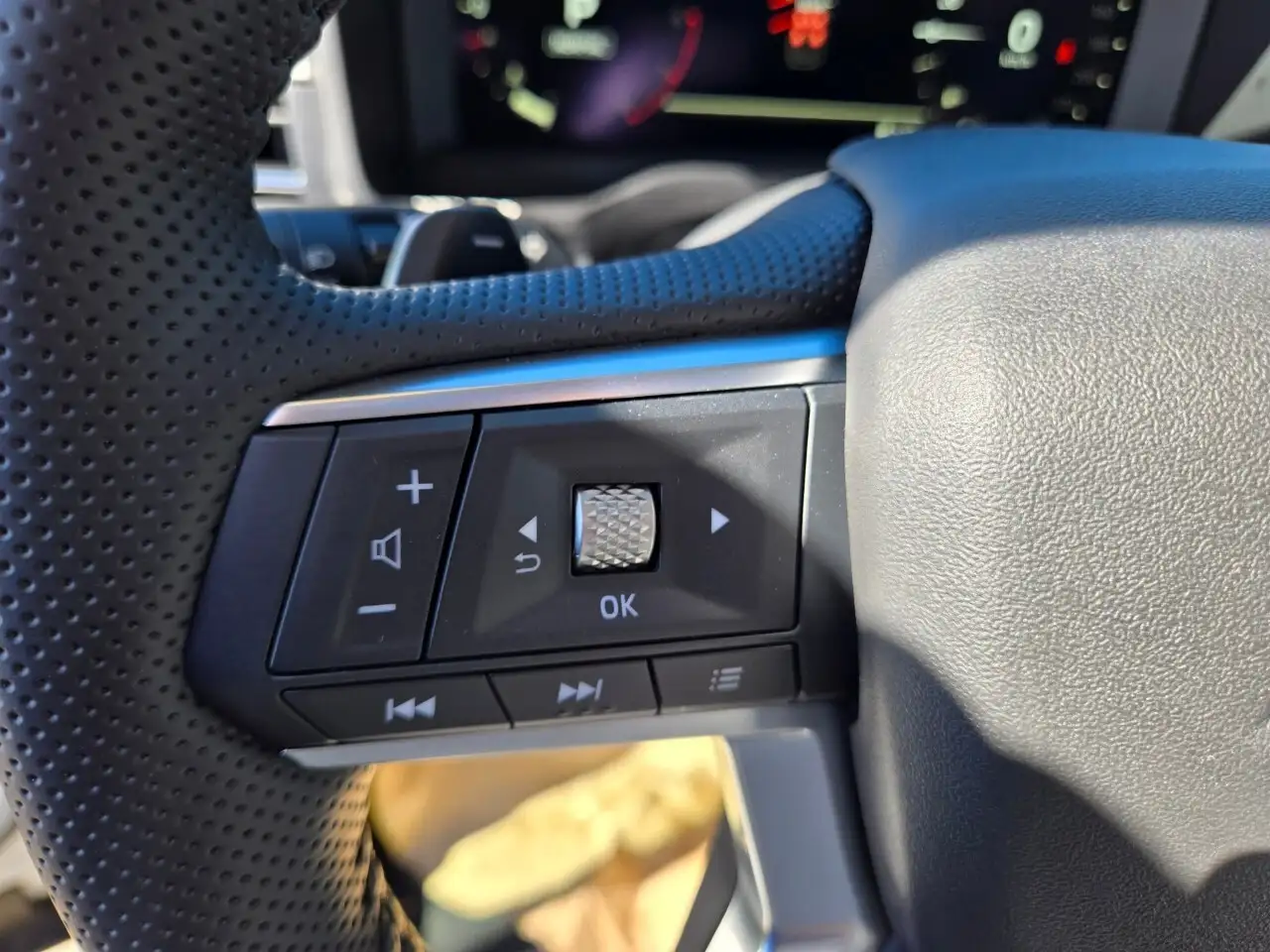 Mitsubishi Outlander снимка Mitsubishi Outlander