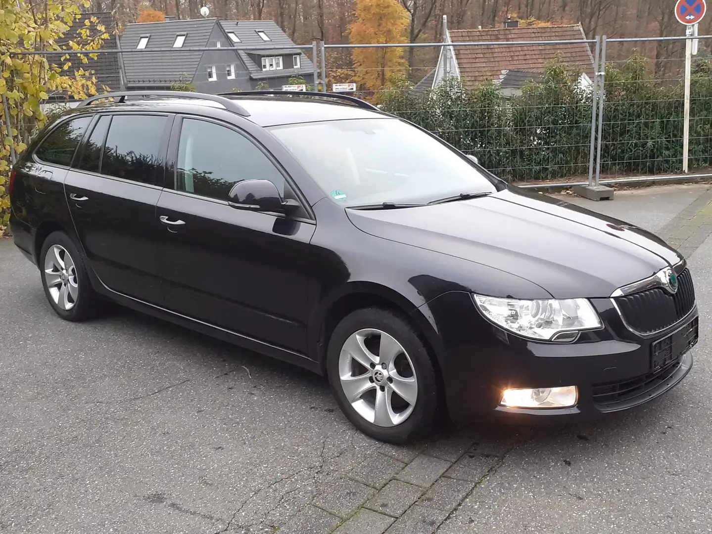 Skoda Superb Superb Combi 1.8 TSI Gasanl. Standh. AHK  Tausch Schwarz - 1