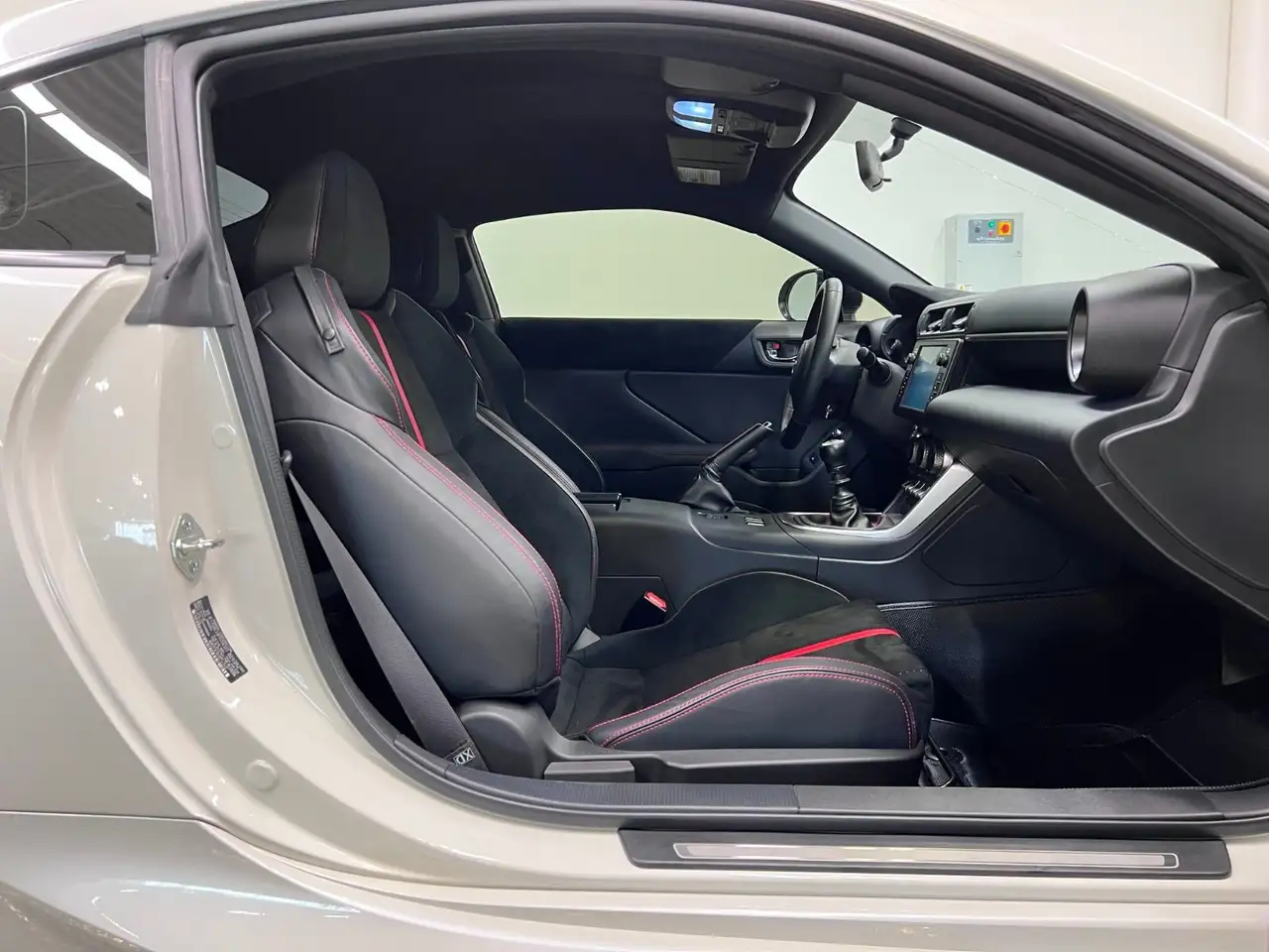 Subaru BRZ снимка Subaru BRZ