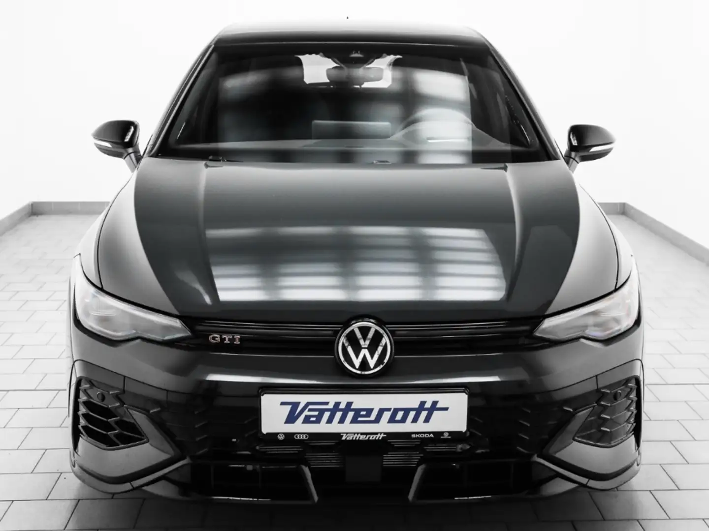 Volkswagen Golf GTI Clubsport 2.0 TSI DSG Navi Pano IQ.Light Grau - 2