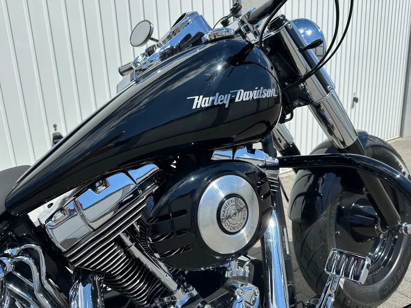 Harley-Davidson Fat Boy FLSTF Negro - 2