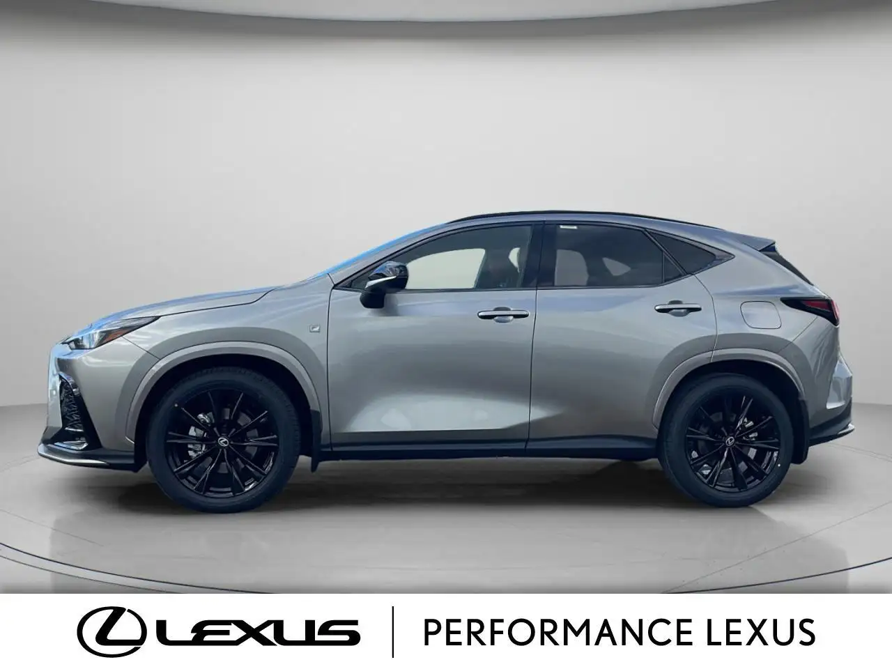 Lexus NX снимка Lexus NX