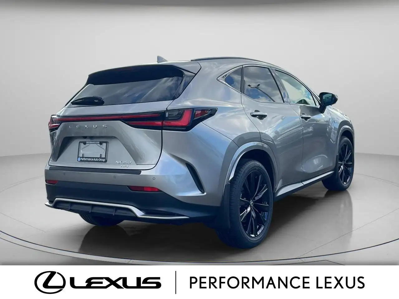 Lexus NX снимка Lexus NX