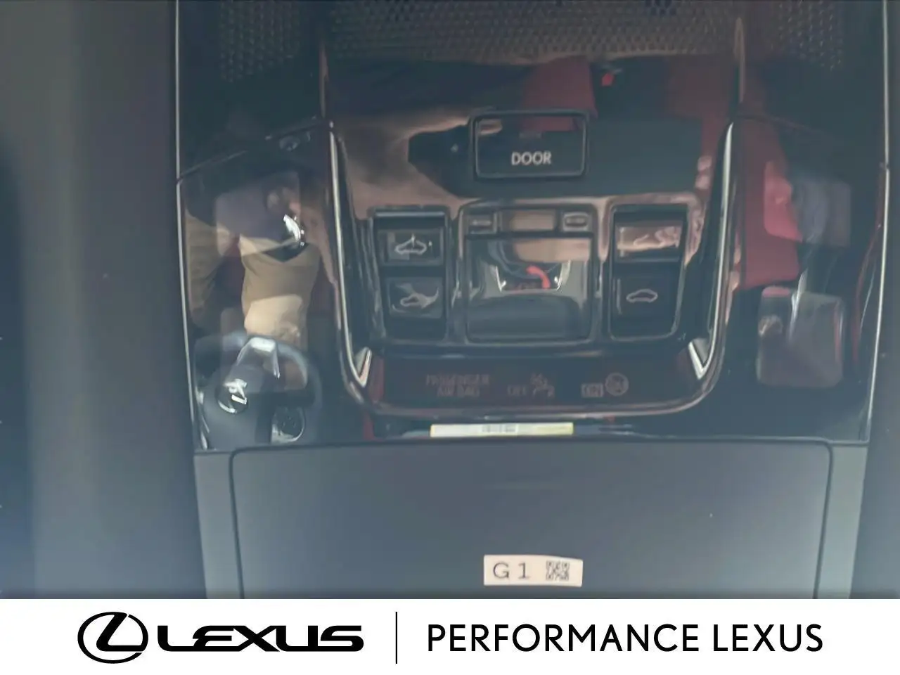 Lexus NX снимка Lexus NX