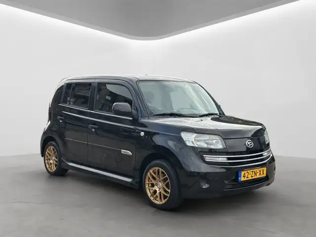 Daihatsu Materia view 7