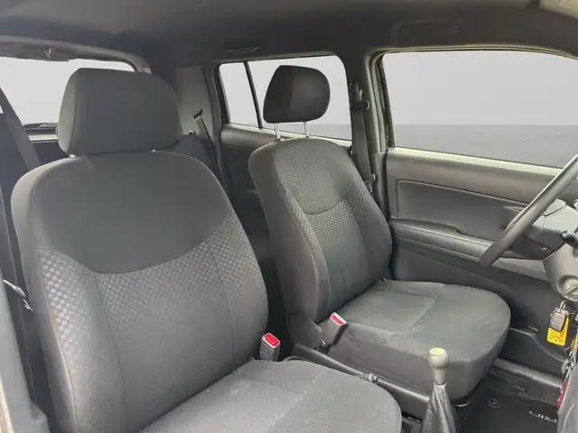 Daihatsu Materia view 20