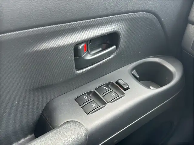 Daihatsu Materia view 16