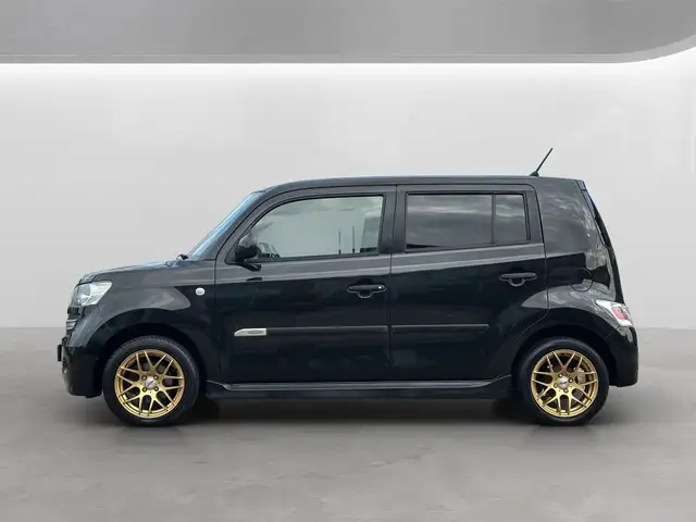 Daihatsu Materia view 2