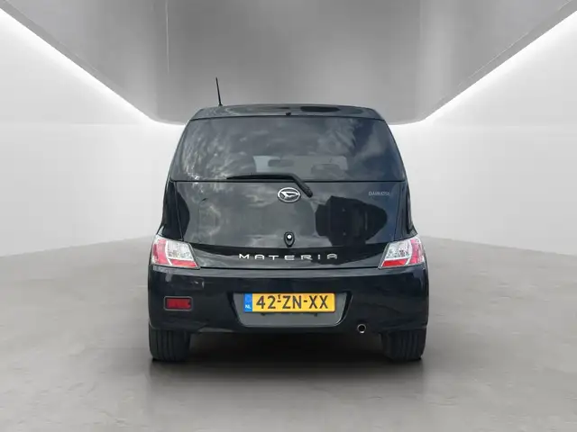 Daihatsu Materia view 4
