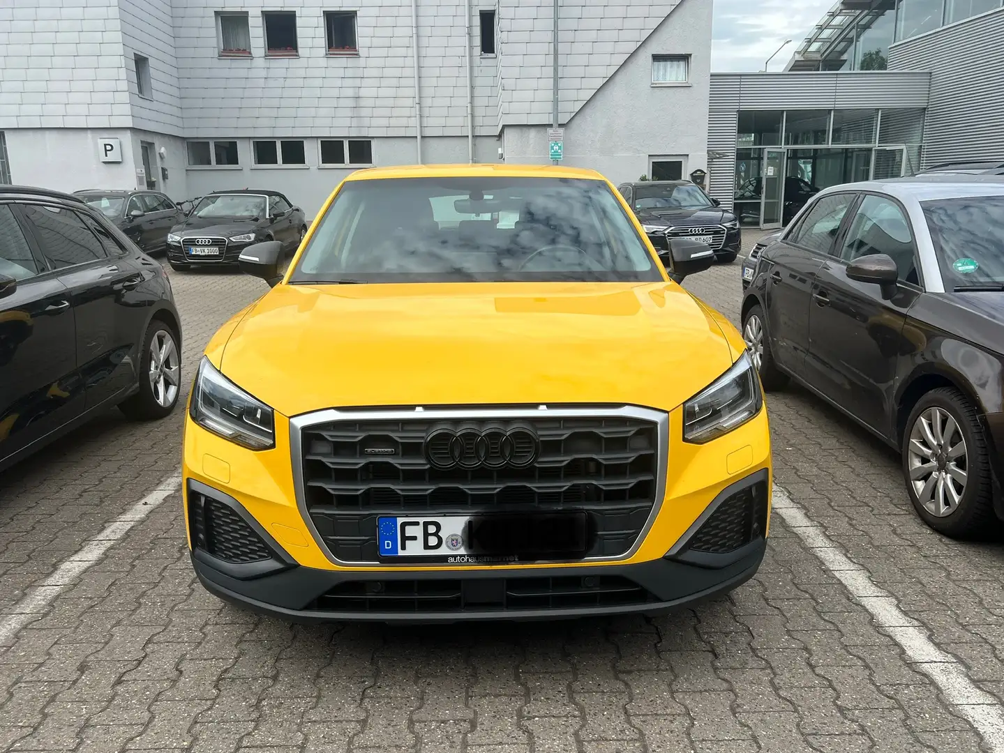 Audi Q2 Q2 40 TFSI quattro S tronic Jaune - 2