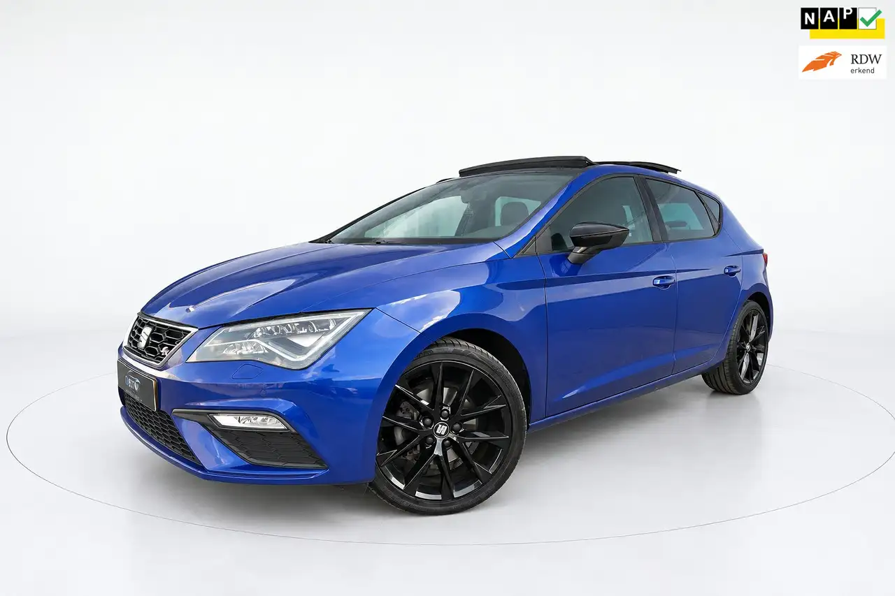 SEAT Leon 1.4 EcoTSI FR PANO VIRTUAL SFEER KEYLES CAM ACC — photo 1 of 40