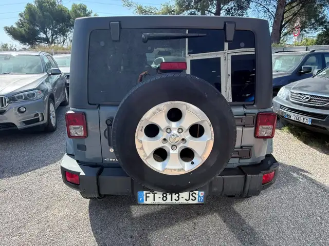 Jeep Wrangler view 4