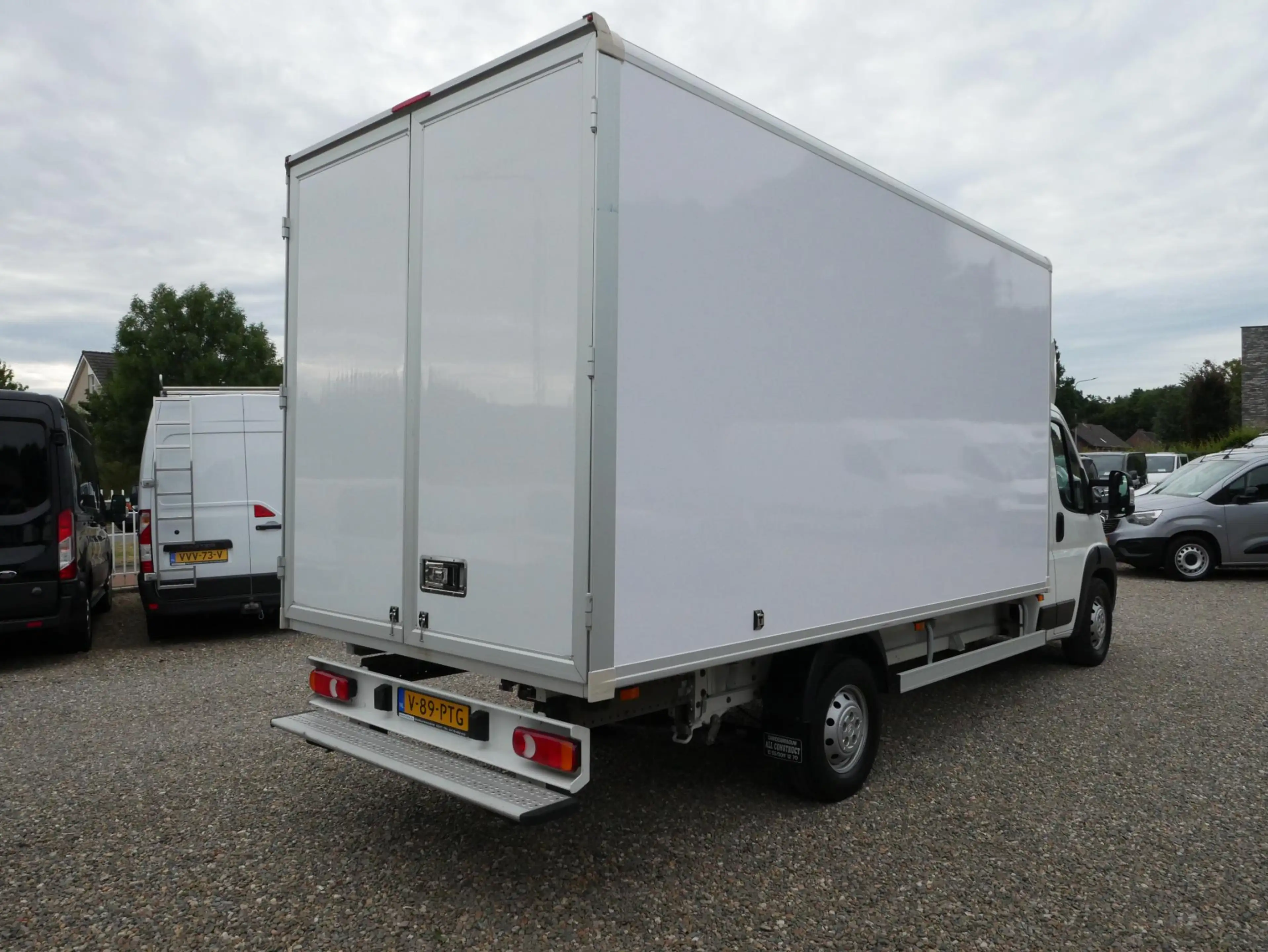 Citroen Jumper 35 2.2 BlueHDi 165PK Driver Zwaar Airco Meubelbak — photo 3