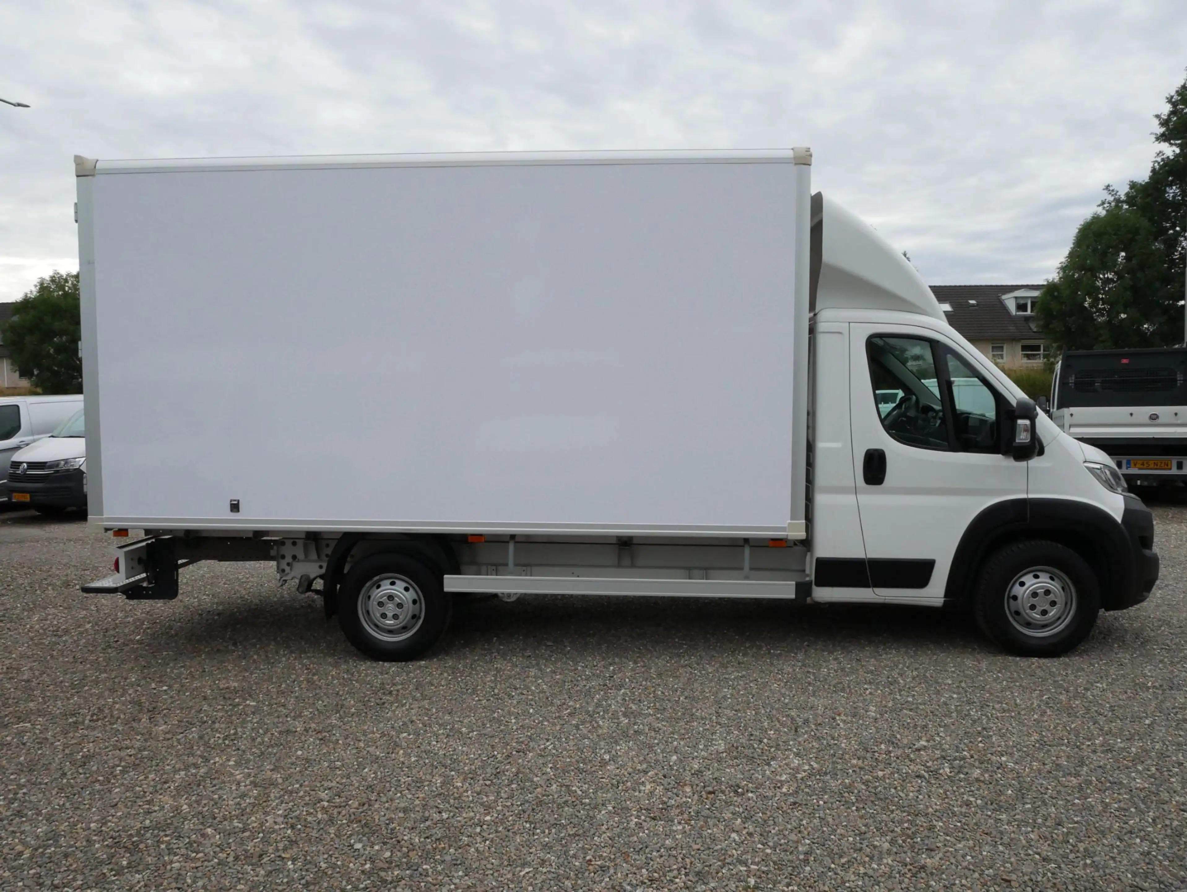 Citroen Jumper 35 2.2 BlueHDi 165PK Driver Zwaar Airco Meubelbak — photo 2