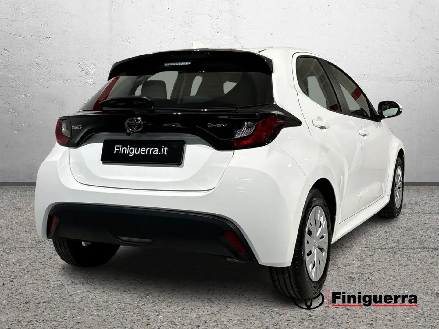 Toyota Yaris 1.5 Hybrid 5 porte Active Bianco - 1