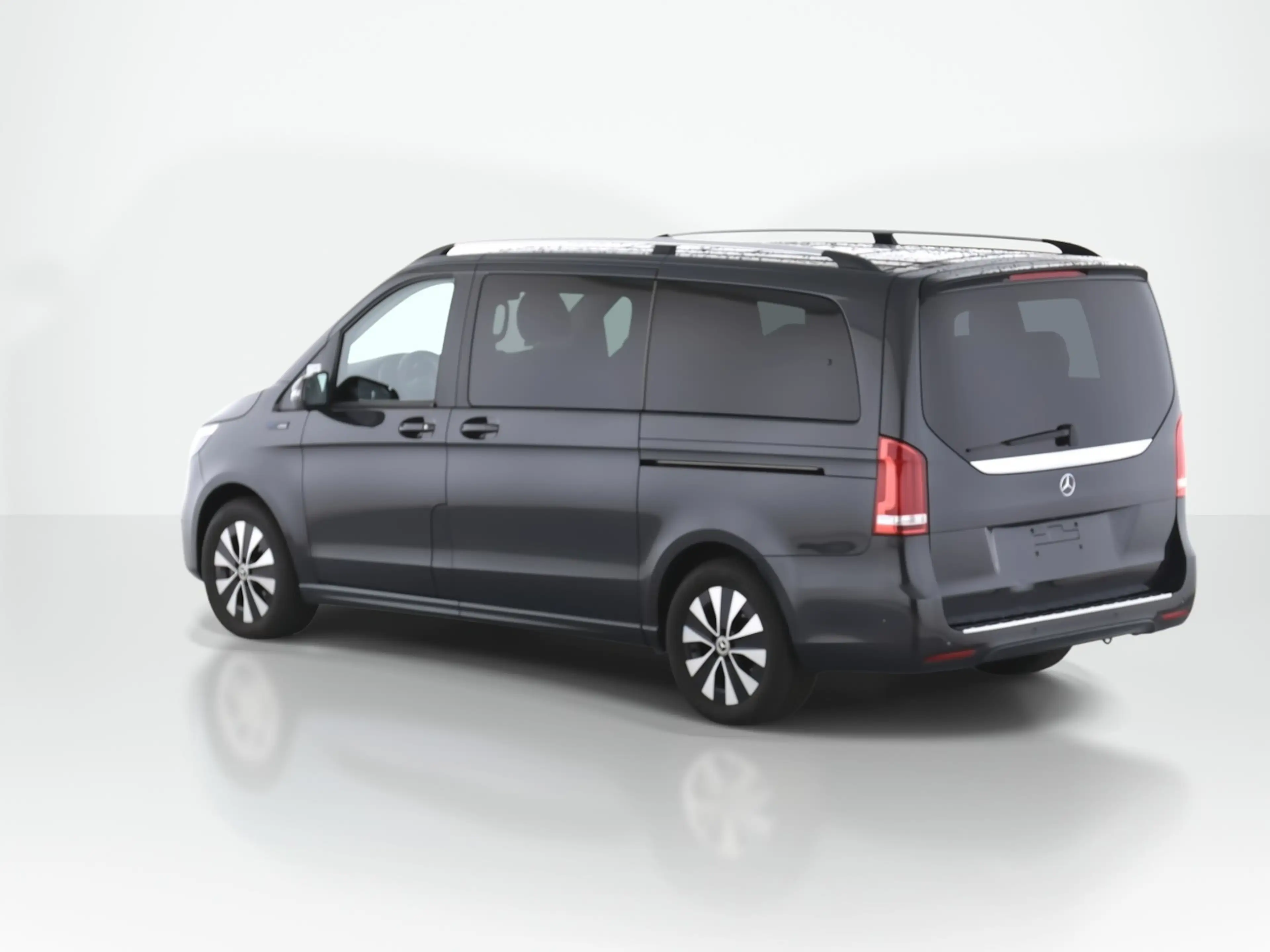 Mercedes-Benz EQV 300 Avantgarde,lang,7Sitze,2Schiebetüren el. — photo 6
