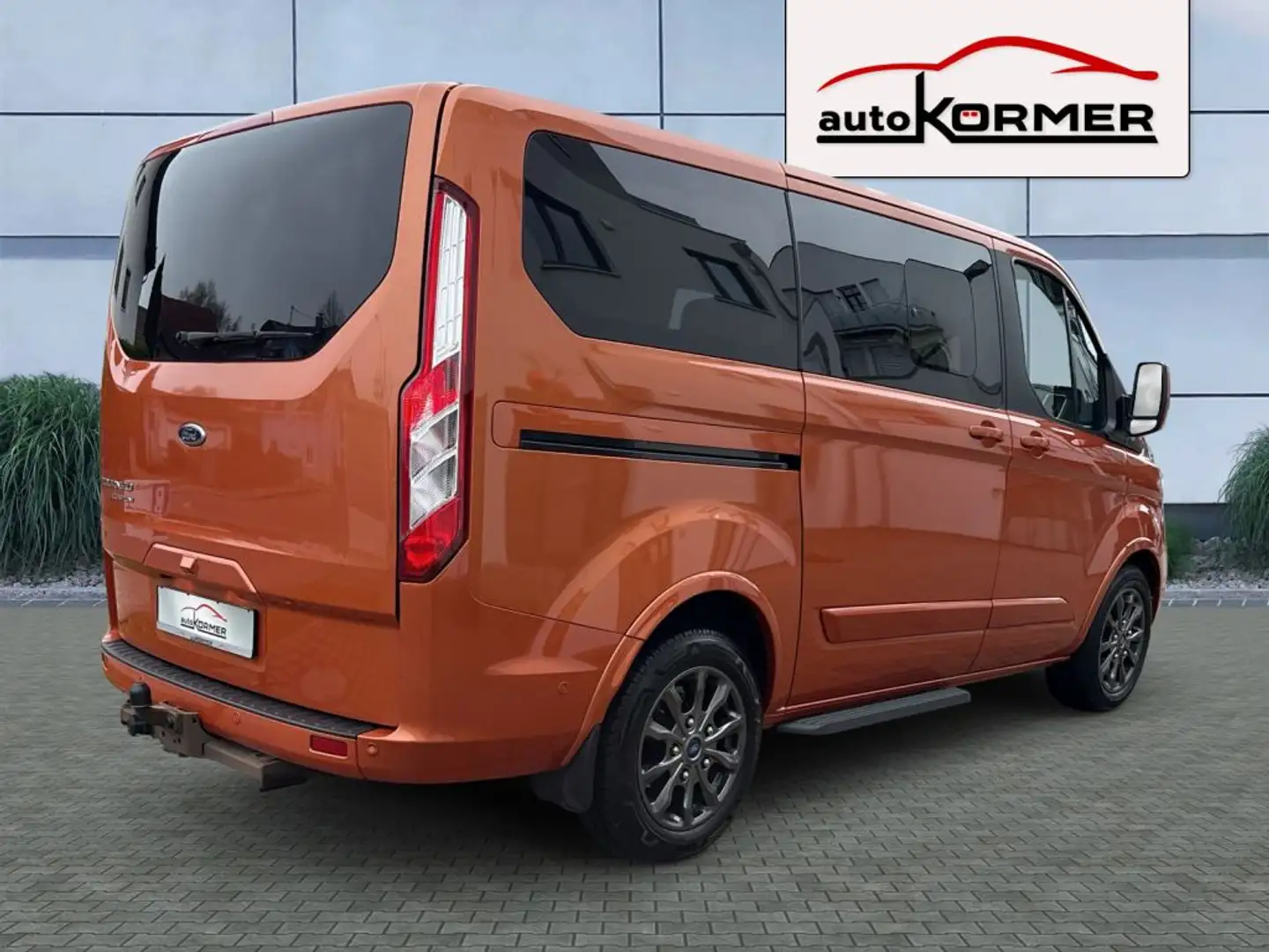 Ford Tourneo Custom 320 L1 Titanium X Sthzg.,AHK,ACC,Leder,MwSt. Orange - 2