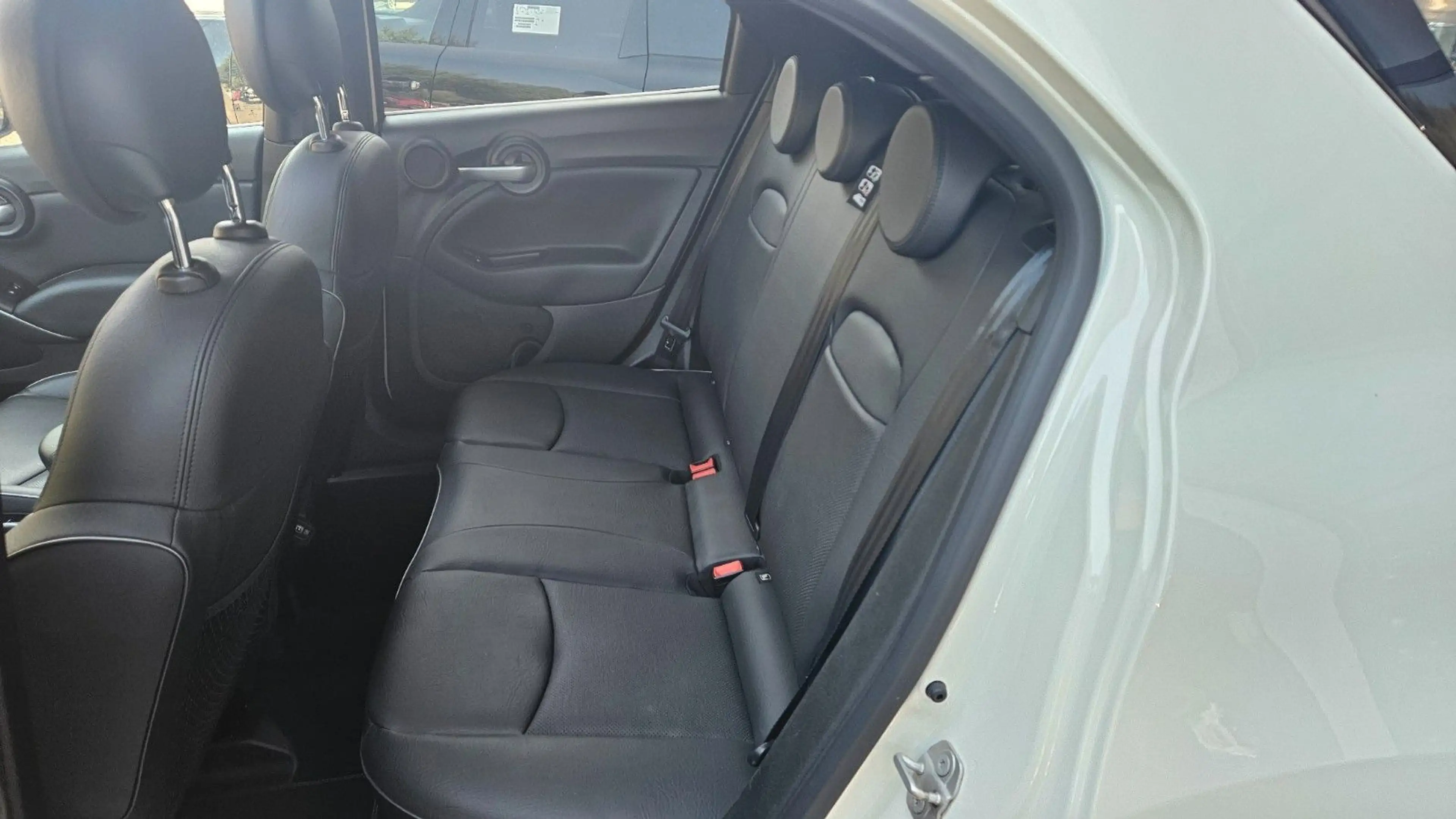 Fiat 500X Sport 150 PS*DCT*Pano*Kamera*PDC*Apple — photo 10
