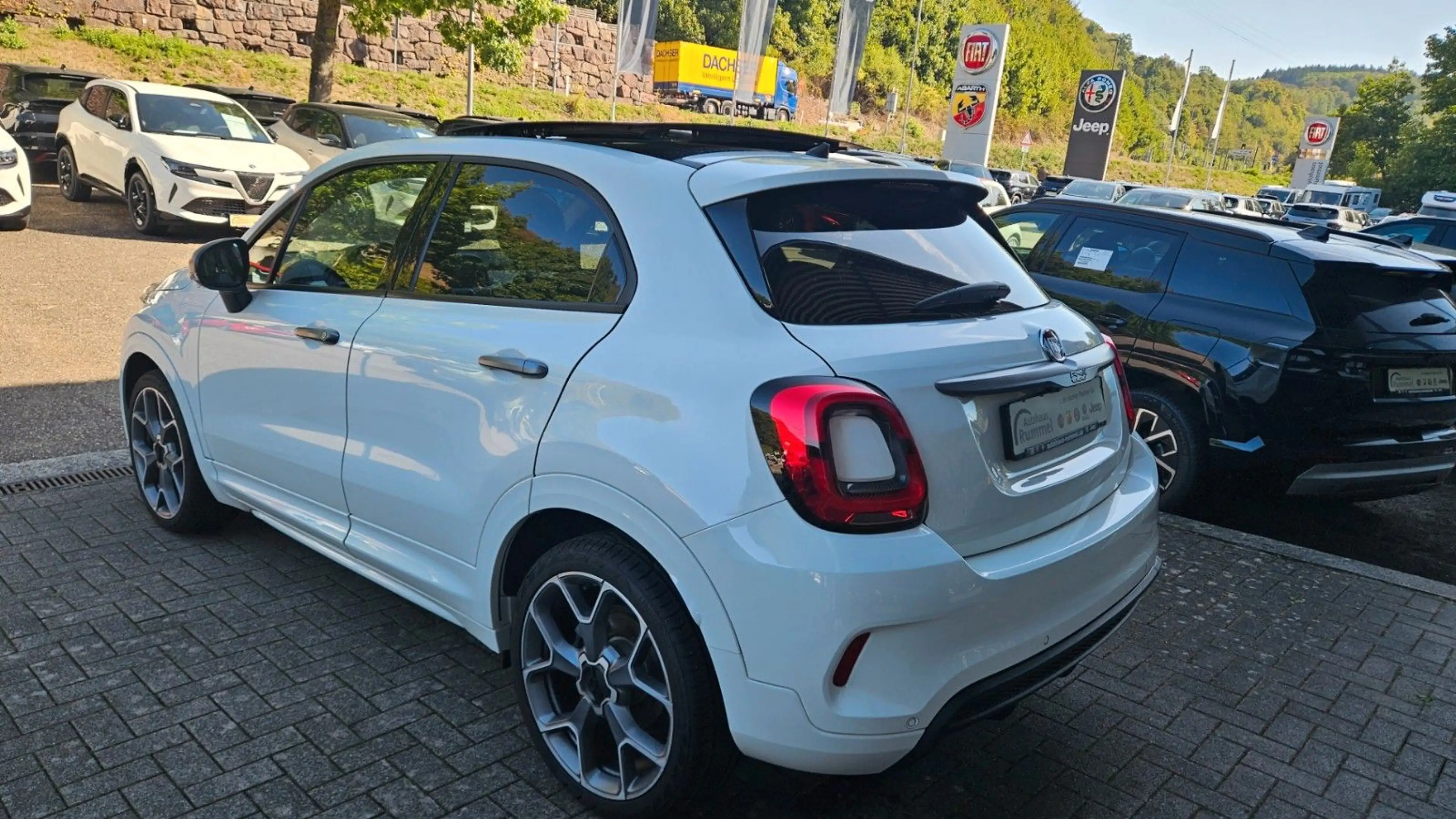 Fiat 500X Sport 150 PS*DCT*Pano*Kamera*PDC*Apple — photo 7