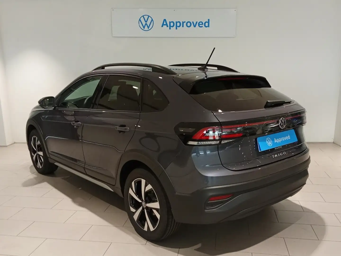 Volkswagen Taigo 1.0 TSI Más DSG 85kW Gris - 2