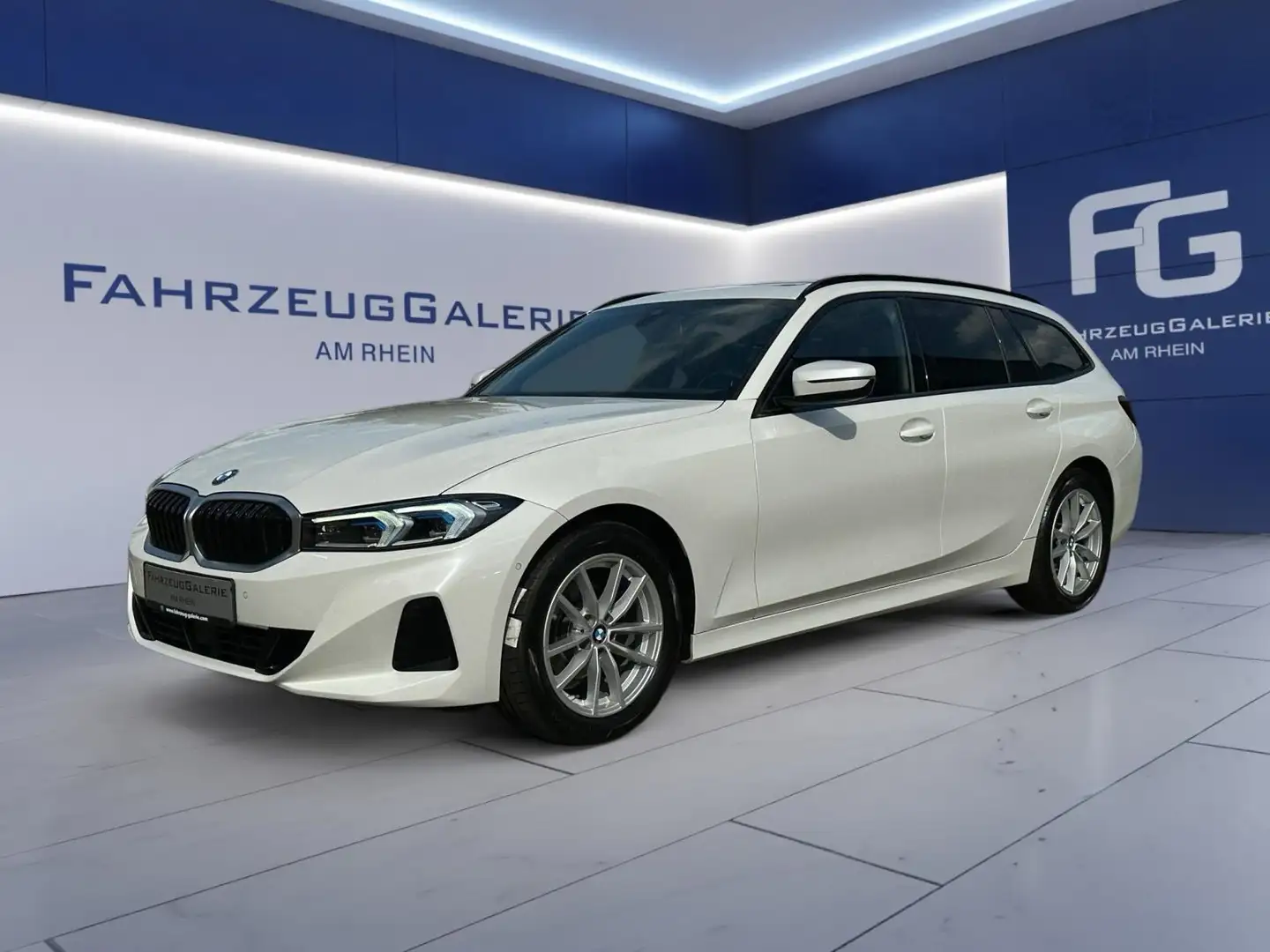 BMW 318 d Touring Pano Standheizung Komfortzugang Wit - 2