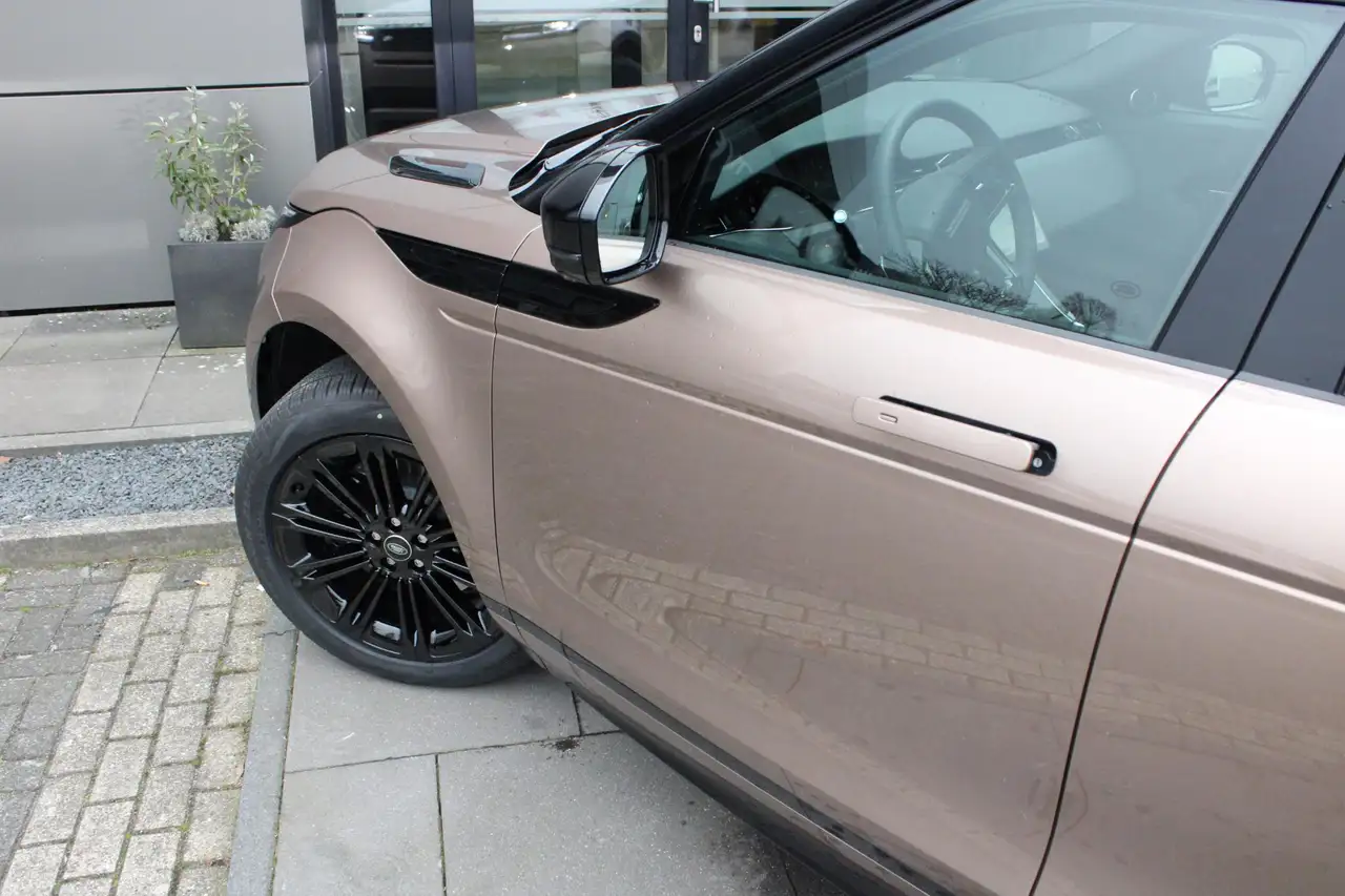 Land Rover Range Rover Evoque 2026 — фото 13