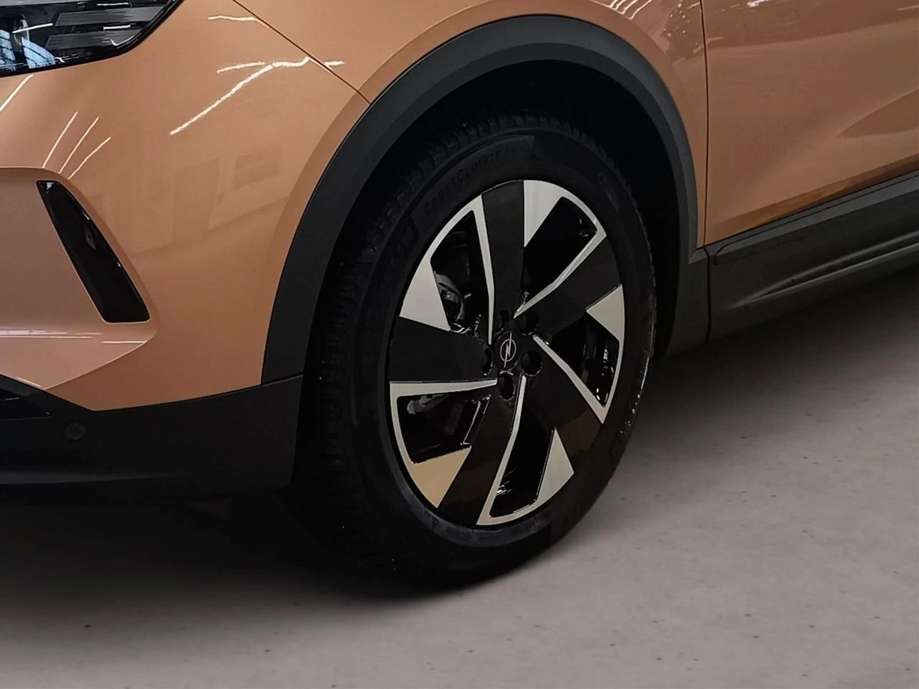 Opel Grandland X Grandland 1.2 GS HYBRID NAVI/LED/360°/HUD/SPORT — photo 4