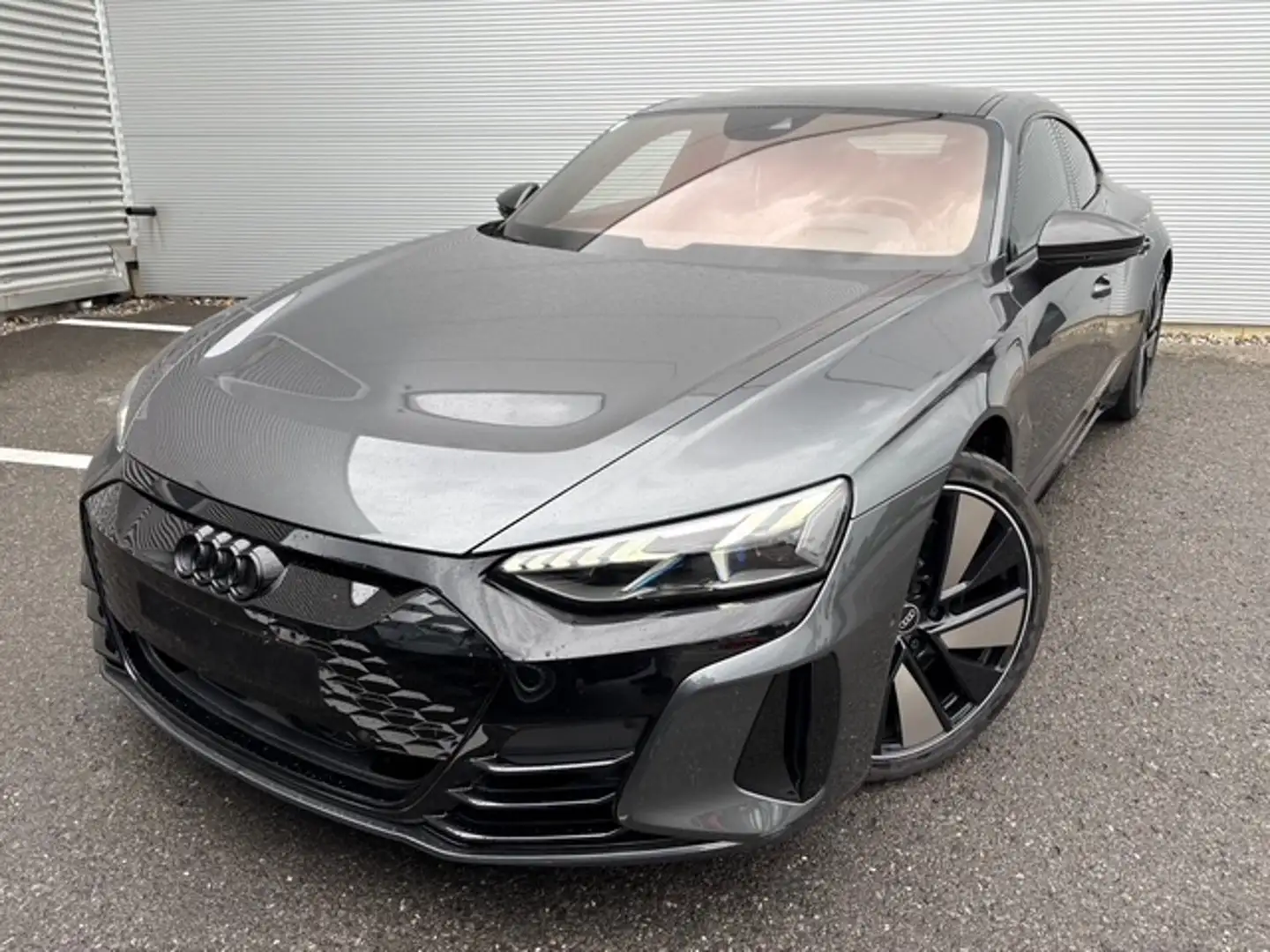 Audi e-tron GT RS basis quattro Серый - 1