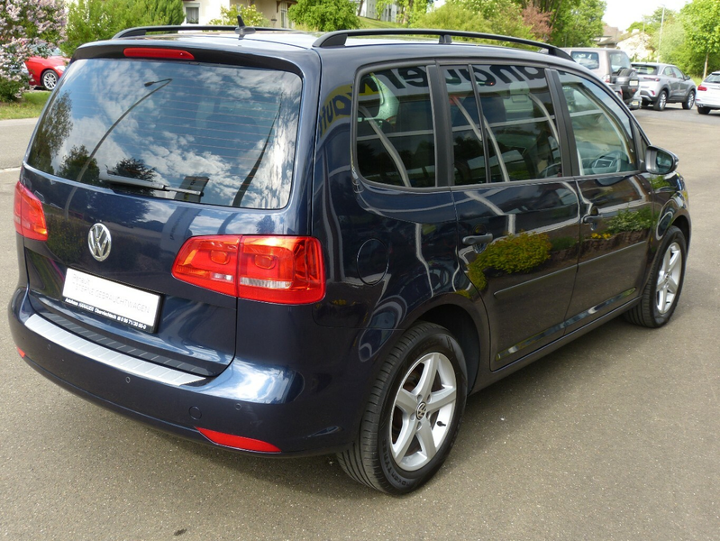 Volkswagen Touran Trendline 1.6 TDI [SHZ/PDC/ALU] — photo 6