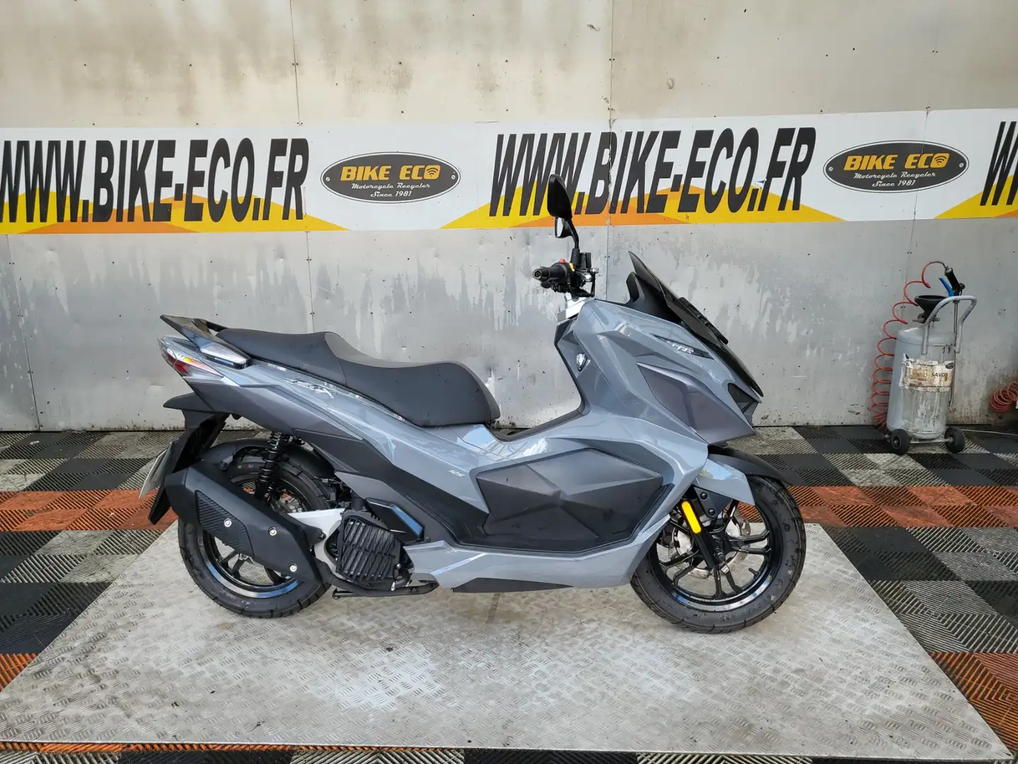 SYM Jet X 125 Gris - 1