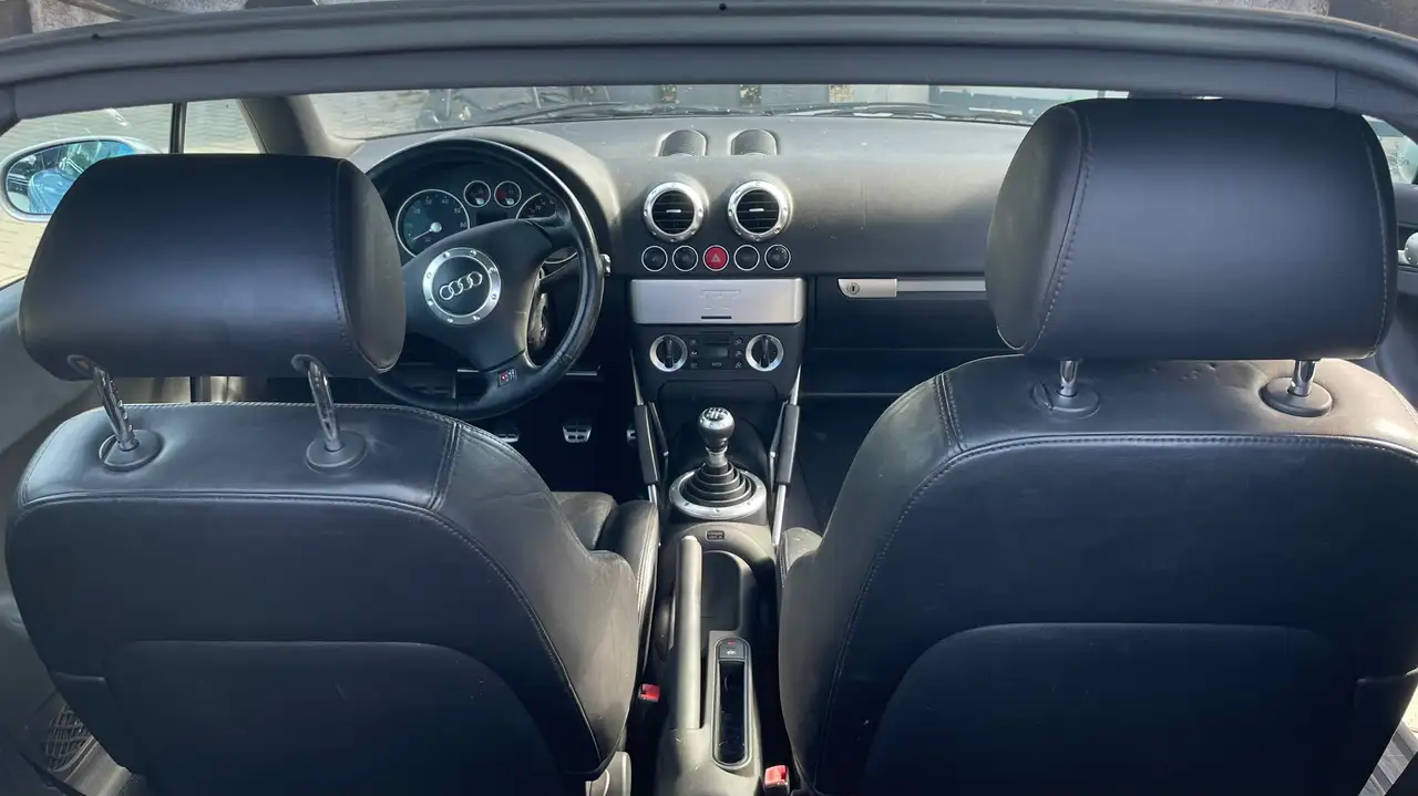 Audi TT Coupe 1.8 T, foto 6
