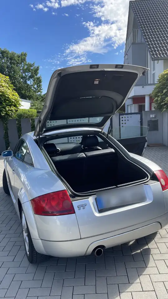 Audi TT Coupe 1.8 T, foto 4