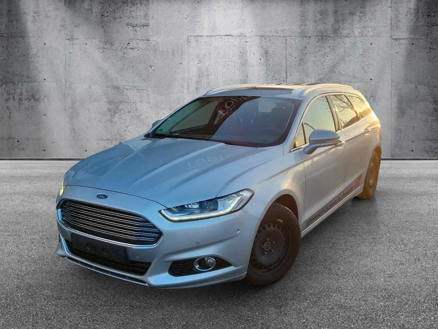 Ford Mondeo Turnier Titanium Panorama-Dach/LED-Licht Silber - 1