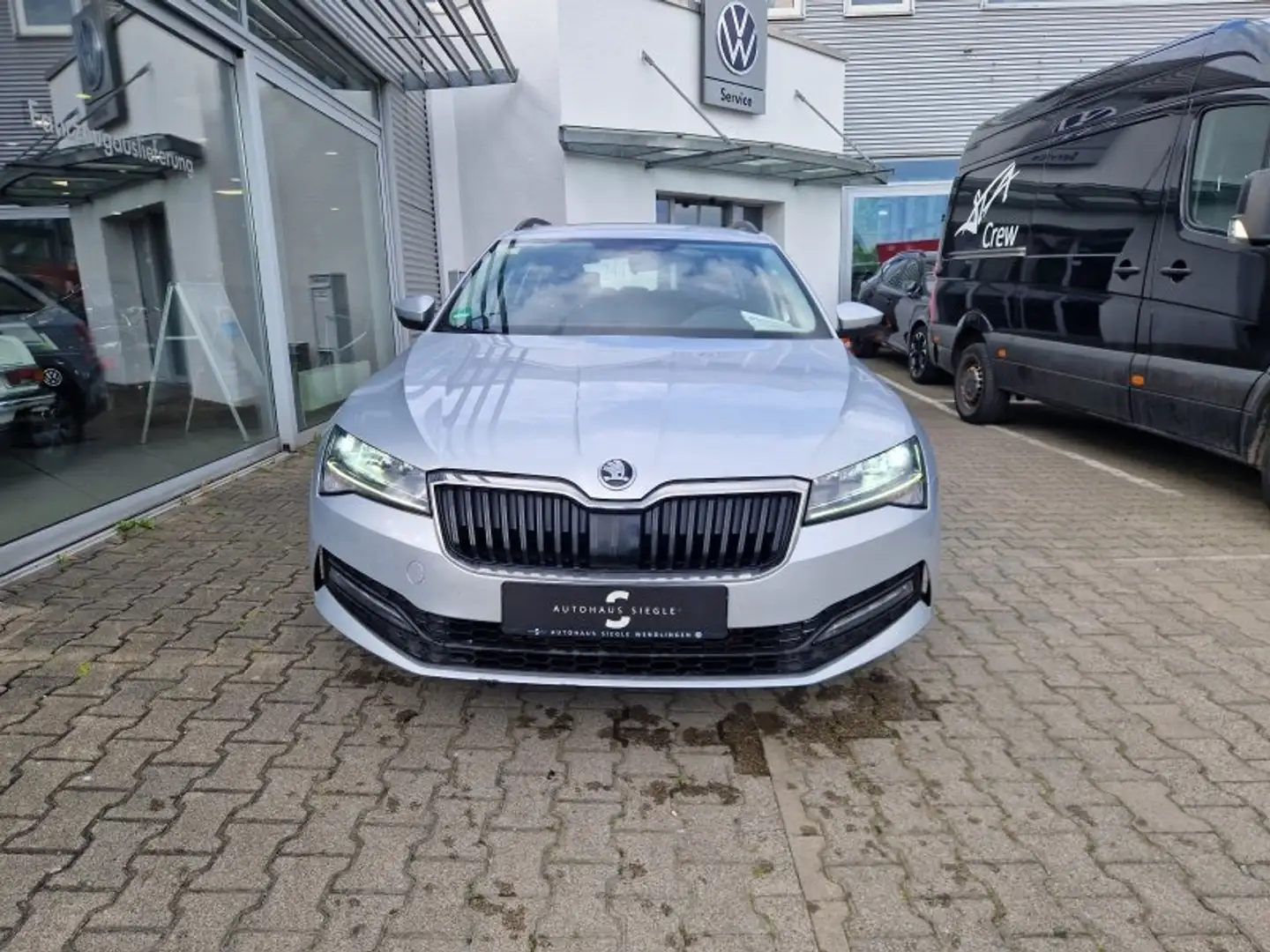 Skoda Superb Combi 2.0 TDI Tempomat LED Climatic Smart Link Vir Zilver - 2