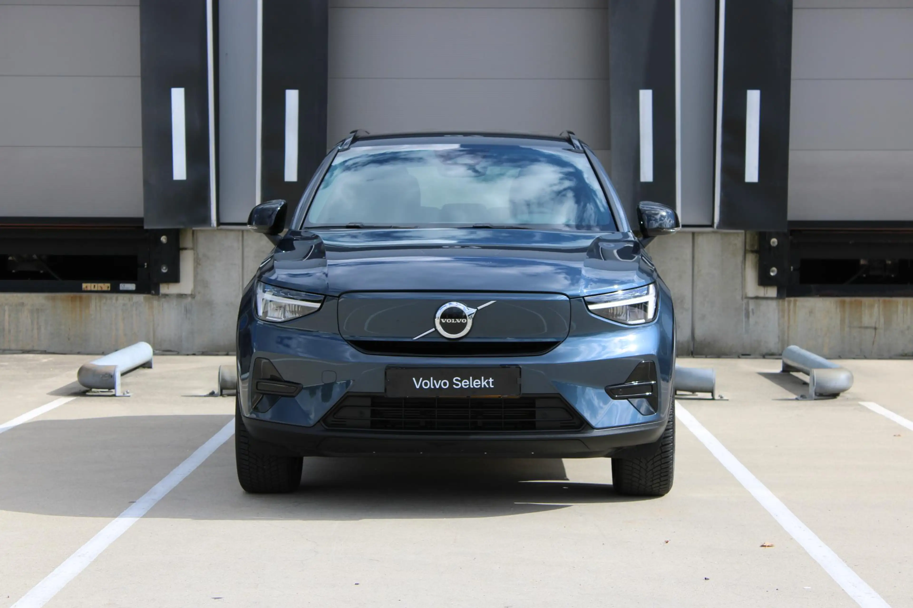 Volvo EX40 Single Motor Extended Range Plus 82 kWh | Trekhaak — photo 15