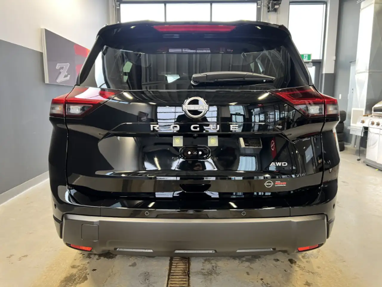 Nissan Rogue снимка Nissan Rogue