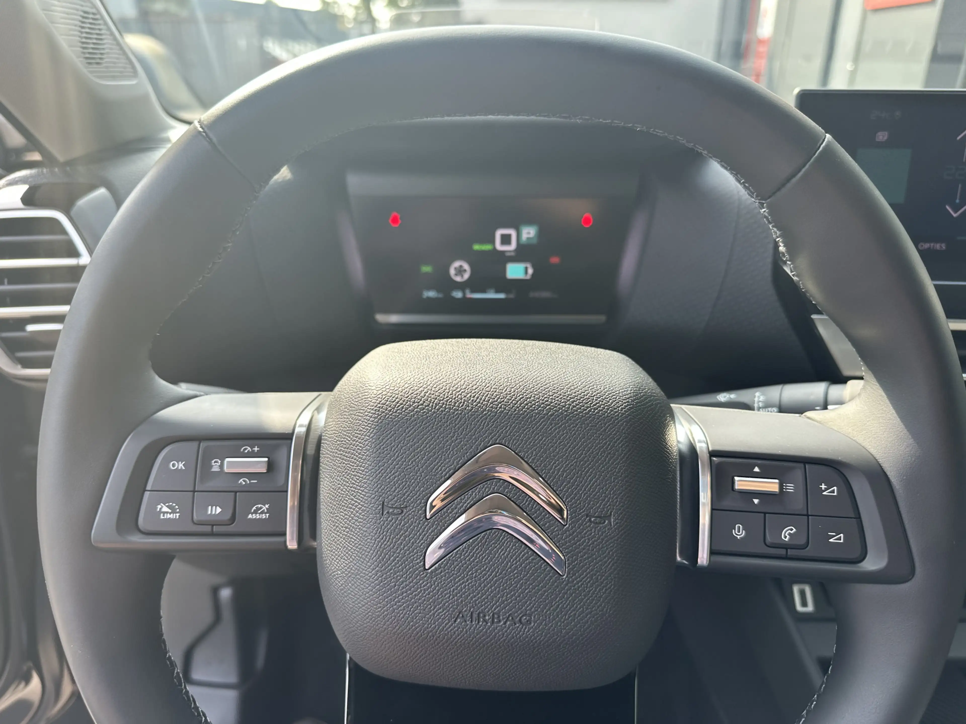 Citroen E-C4 Electric SHINE 136PK 50 kWh (Stuurverwarming - Head-up disp — photo 12