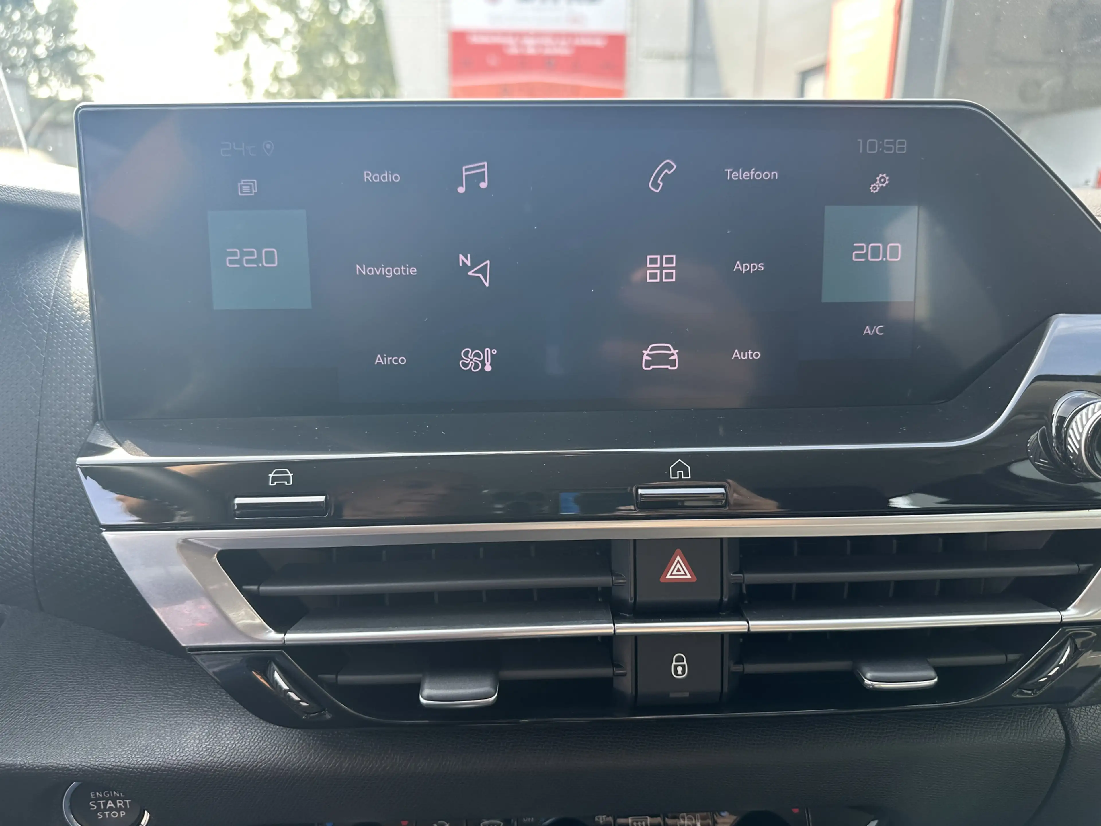 Citroen E-C4 Electric SHINE 136PK 50 kWh (Stuurverwarming - Head-up disp — photo 15