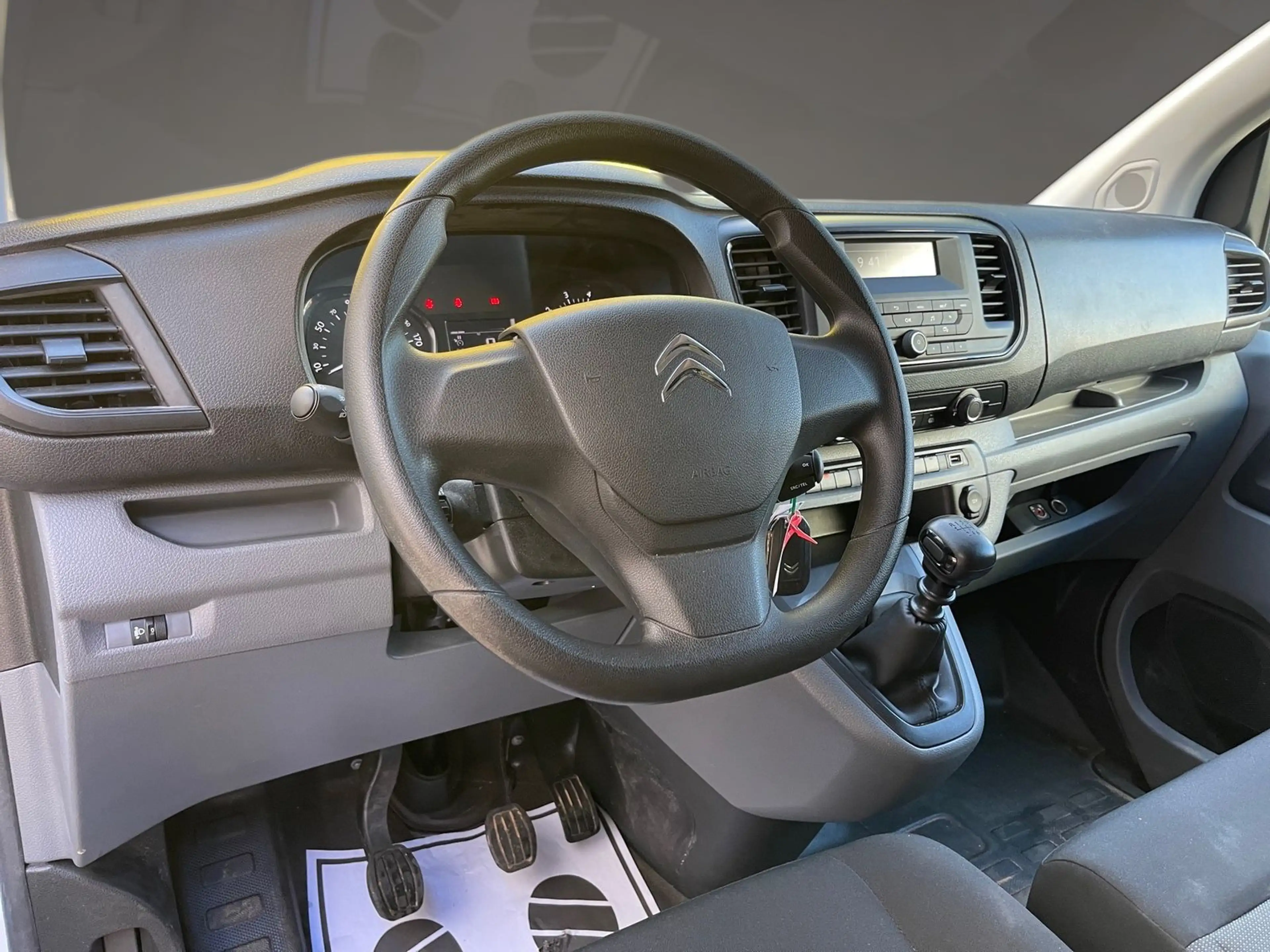 Citroen Jumpy Control M L2 H1 Klimaanlage 1.Hand 3Sitzer — photo 9