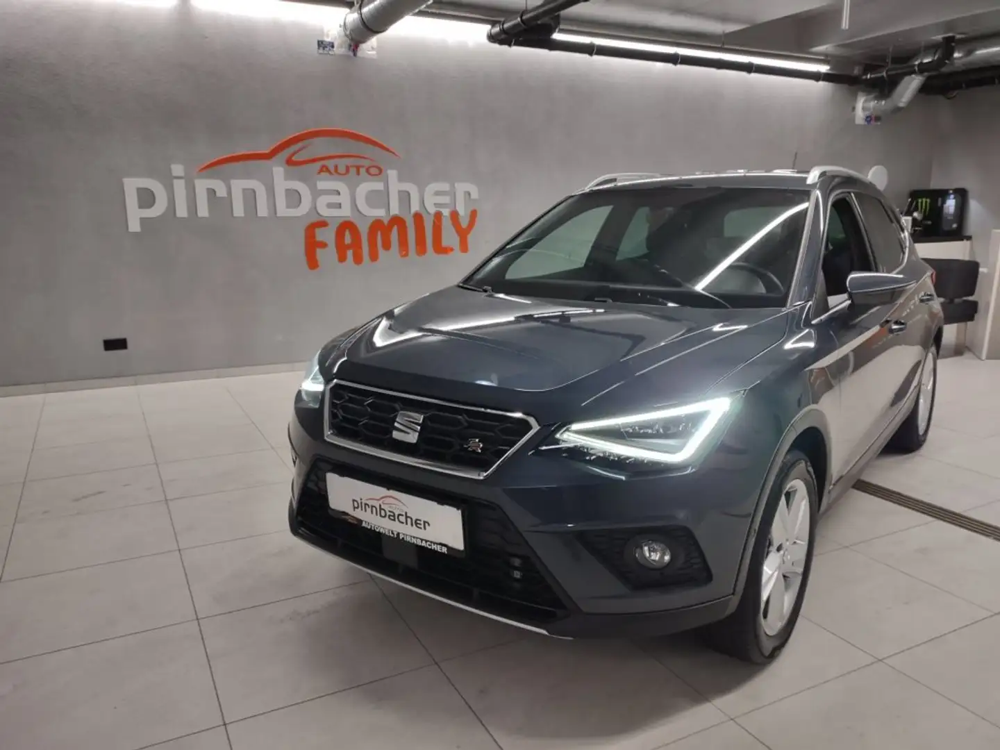 SEAT Arona 1,0 Eco TSI FR Grigio - 1