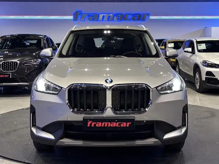 BMW X1 2023, foto 2