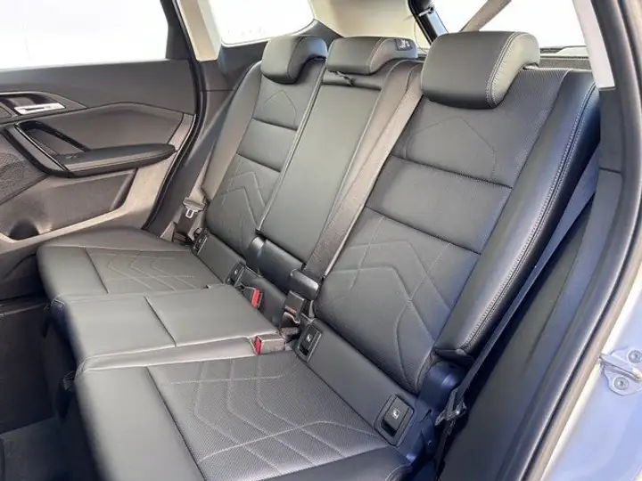 BMW X1 2023, foto 14