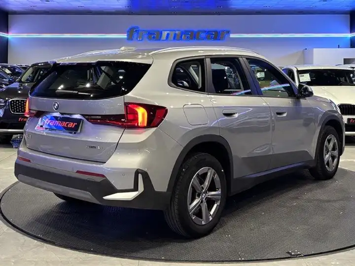 BMW X1 2023, foto 5